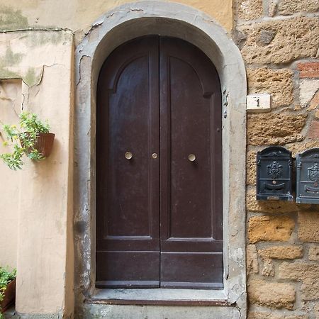 Residenza Porta All'Arco Volterra Luaran gambar