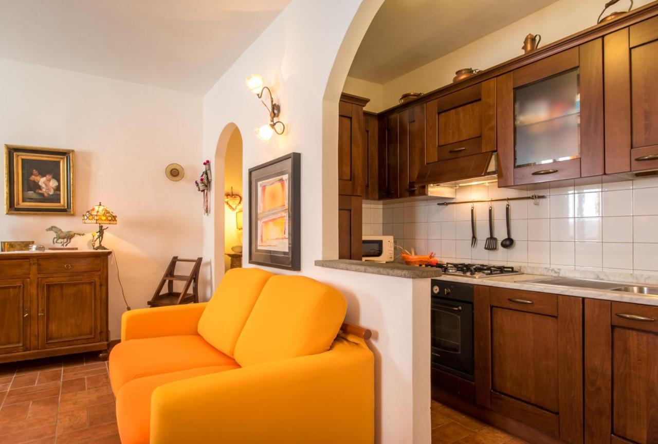 Residenza Porta All'Arco Volterra Luaran gambar